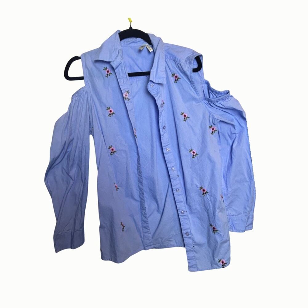 Truth Button -Up Embroidered Floral Blue Blouse Size Large Small Florals
